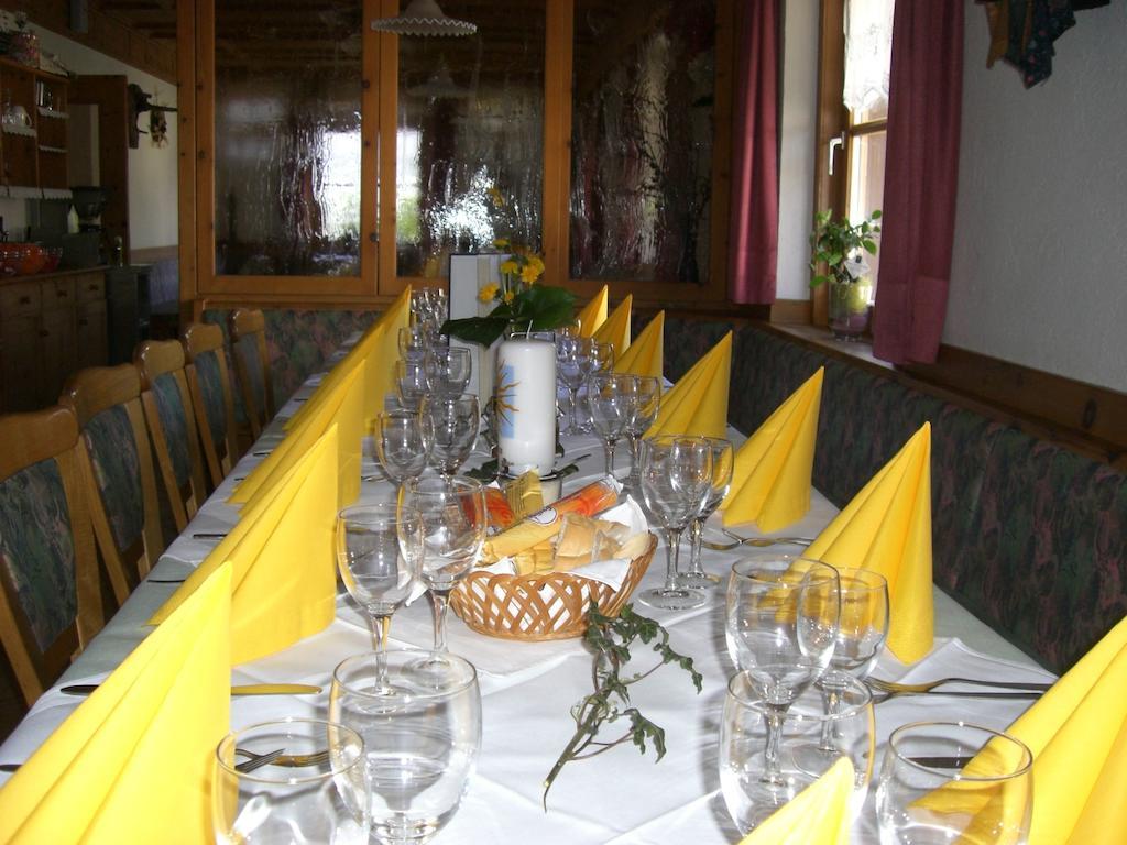 Gasthaus St. Valentin Киуза Екстериор снимка